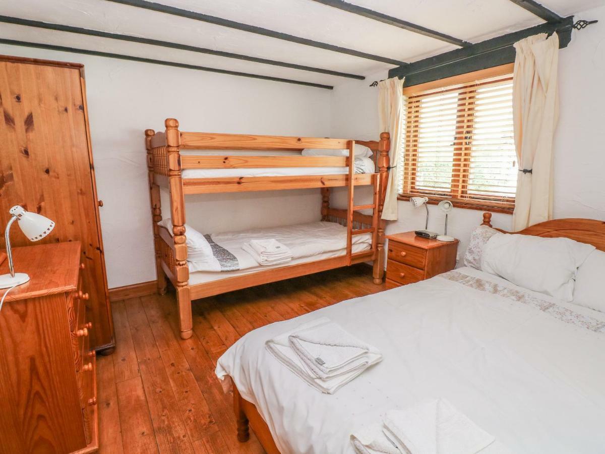 Cowslip Cottage Милфорд-Хейвен Экстерьер фото